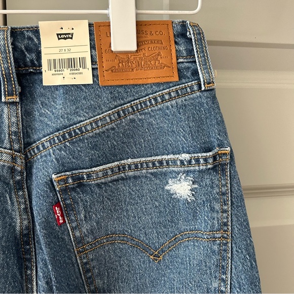 Levi’s 70’s High Flare Jeans - Picture 6 of 6